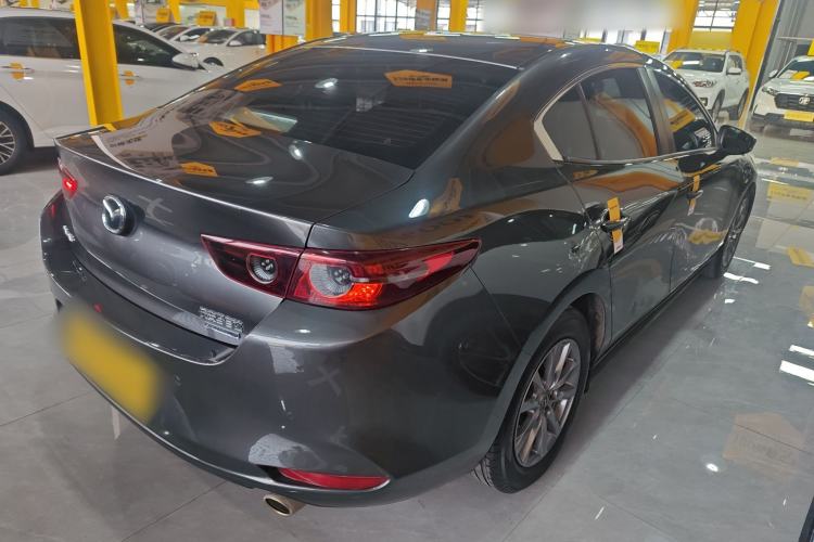 Used Mazda 3 Axela 2020 1.5L Automatic ZhiMei Edition Rear Right 45 Deg