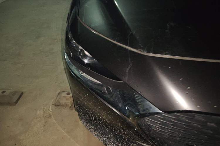 Used Mazda 3 Axela 2020 1.5L Automatic Luxury Version Right Front Headlight