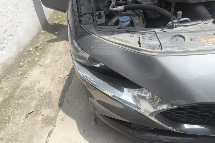 Used Mazda 3 Axela 2020 2.0L Automatic ZhiXuan Edition Right Front Headlight