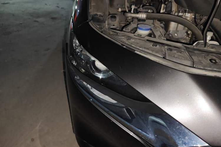 Used Mazda 3 Axela 2020 1.5L Automatic Luxury Version Right Front Headlight