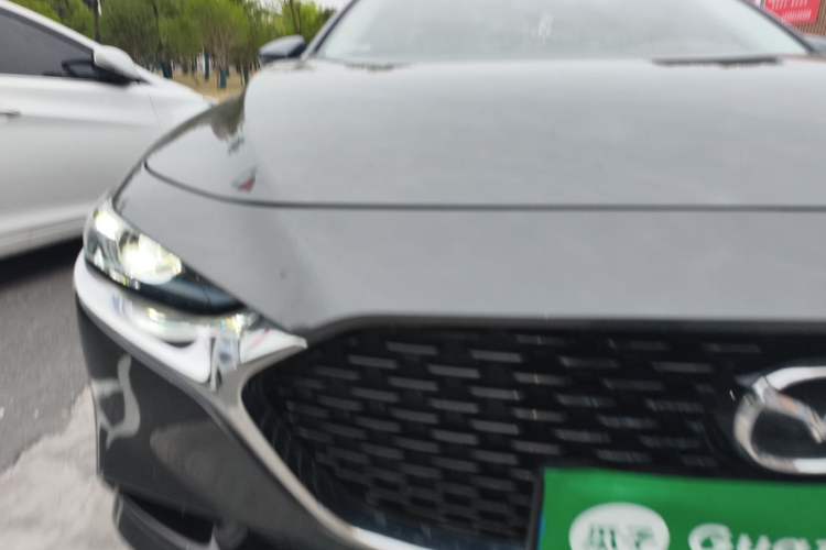 Used Mazda 3 Axela 2020 2.0L Automatic Zhiya Edition Right Front Headlight