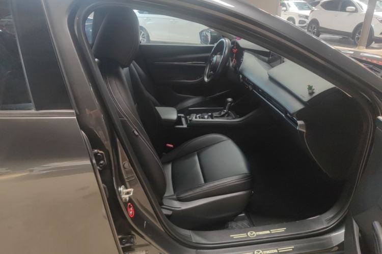 Used Mazda 3 Axela 2020 1.5L Automatic ZhiMei Edition Right Front Seat