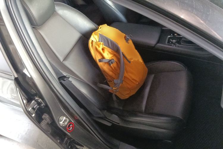 Used Mazda 3 Axela 2020 1.5L Automatic Luxury Version Right Front Seat