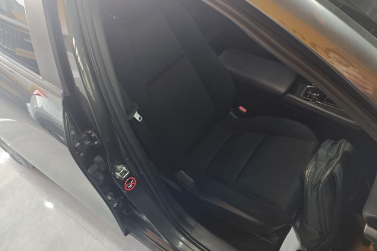 Used Mazda 3 Axela 2020 1.5L Automatic ZhiMei Edition Right Front Seat
