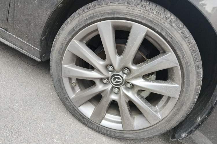 Used Mazda 3 Axela 2020 2.0L Automatic Zhiya Edition Right Front Wheel Hub