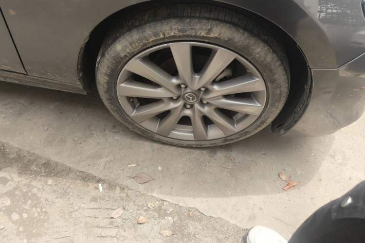 Used Mazda 3 Axela 2020 2.0L Automatic ZhiXuan Edition Right Front Wheel Hub