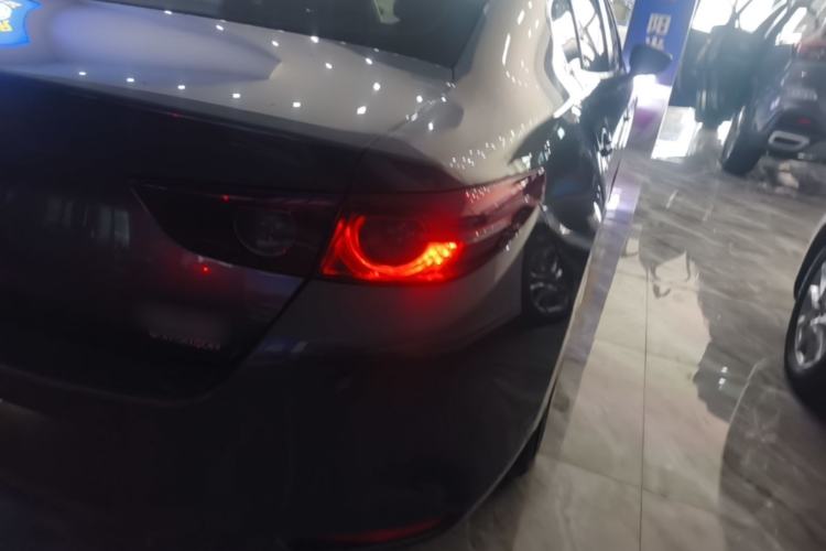 Used Mazda 3 Axela 2020 1.5L Automatic Luxury Version Right Rear Taillight
