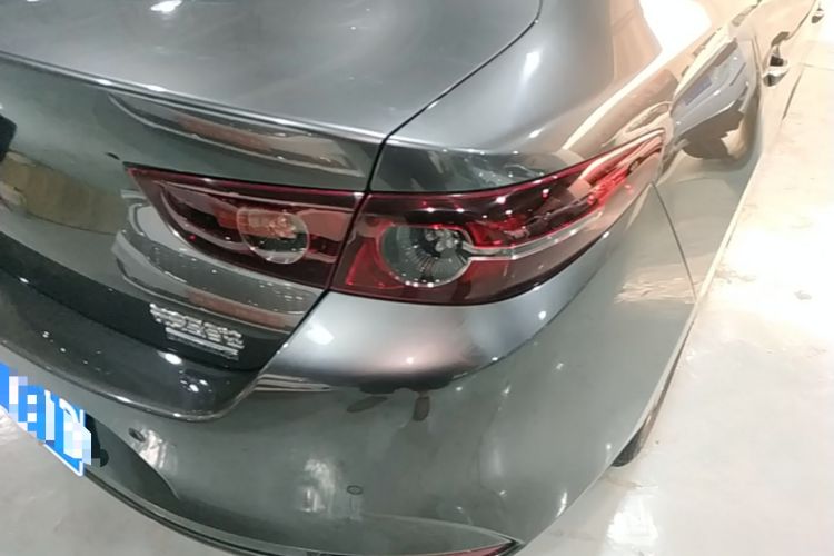 Used Mazda 3 Axela 2020 1.5L Automatic ZhiMei Edition Right Rear Taillight