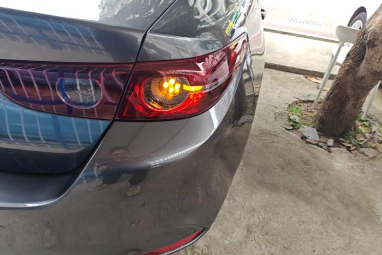 Used Mazda 3 Axela 2020 2.0L Automatic Zhiya Edition Right Rear Taillight