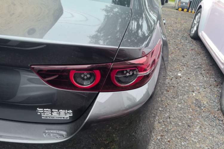 Used Mazda 3 Axela 2020 1.5L Automatic Zhiyue Sunroof Version Right Rear Taillight
