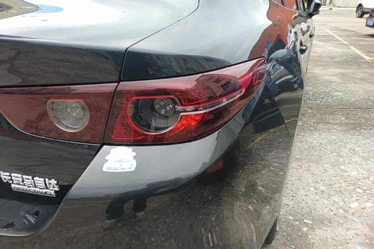 Used Mazda 3 Axela 2020 2.0L Automatic Zhiya Edition Right Rear Taillight
