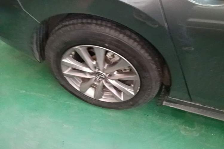 Used Mazda 3 Axela 2020 1.5L Automatic ZhiMei Edition Right Rear Wheel Hub