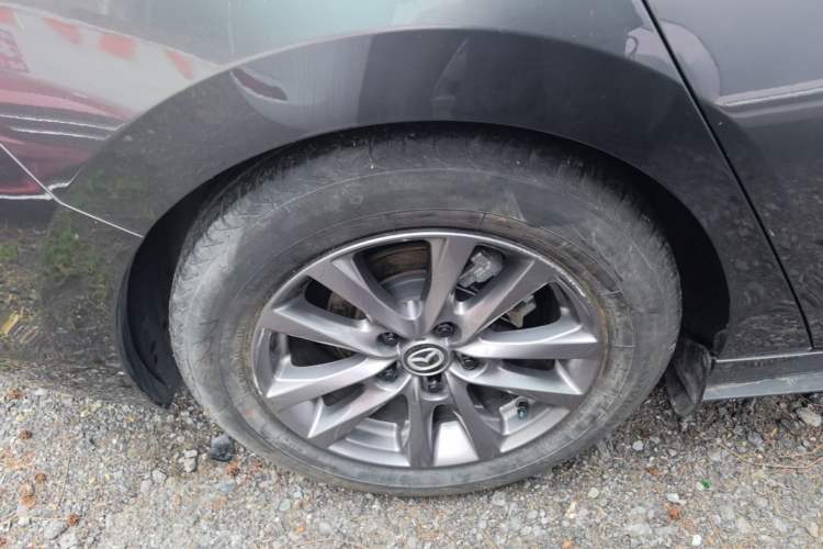 Used Mazda 3 Axela 2020 1.5L Automatic Zhiyue Sunroof Version Right Rear Wheel Hub