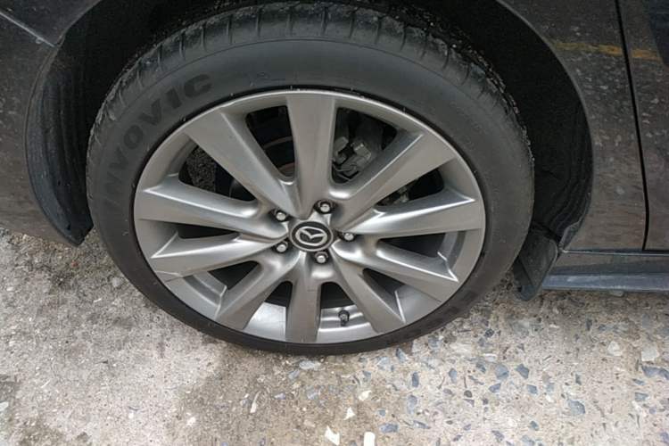 Used Mazda 3 Axela 2020 2.0L Automatic Zhiya Edition Right Rear Wheel Hub