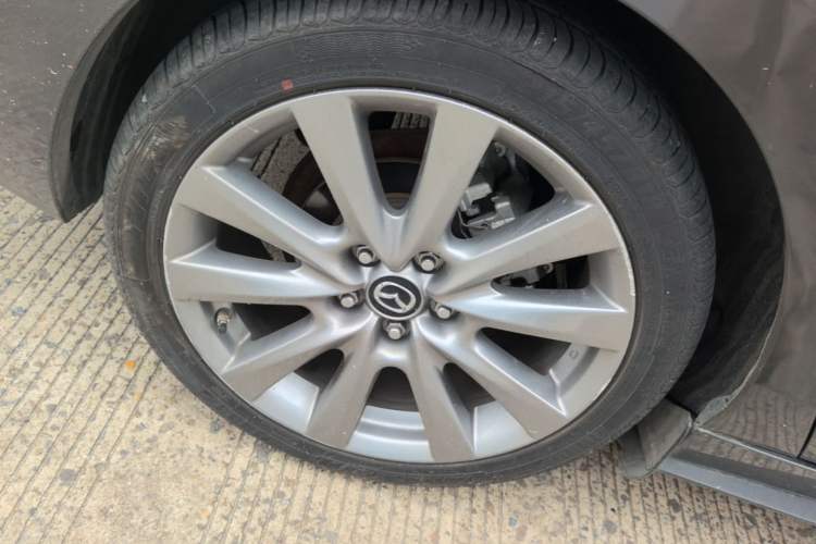 Used Mazda 3 Axela 2020 2.0L Automatic Zhiya Edition Right Rear Wheel Hub