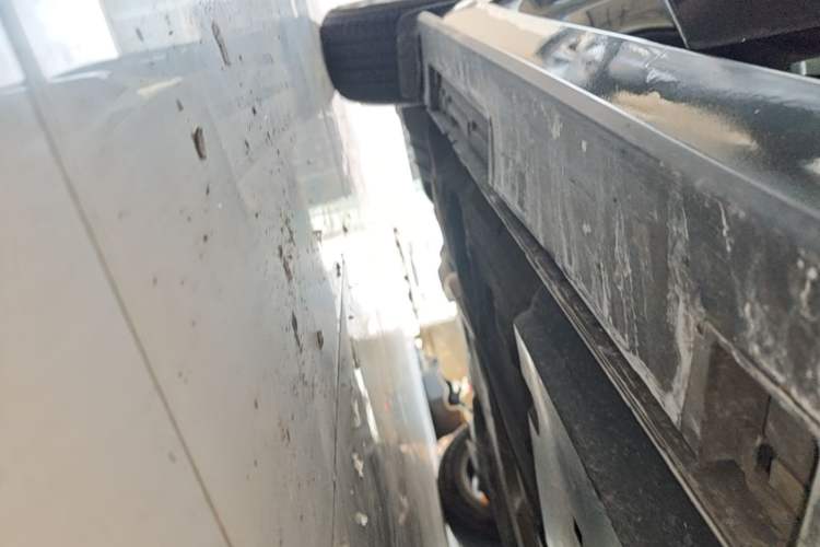 Used Mazda 3 Axela 2020 1.5L Automatic ZhiMei Edition Right Side Sill
