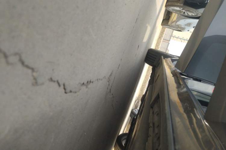 Used Mazda 3 Axela 2020 2.0L Automatic Zhiya Edition Right Side Sill