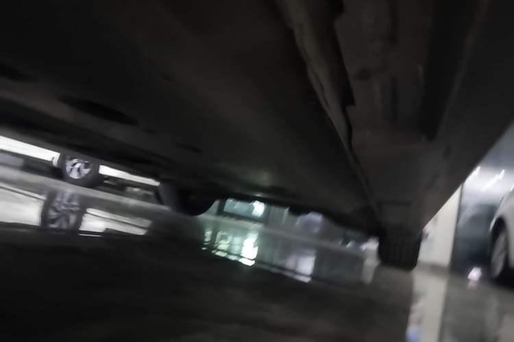 Used Mazda 3 Axela 2020 1.5L Automatic Luxury Version Right Side Sill