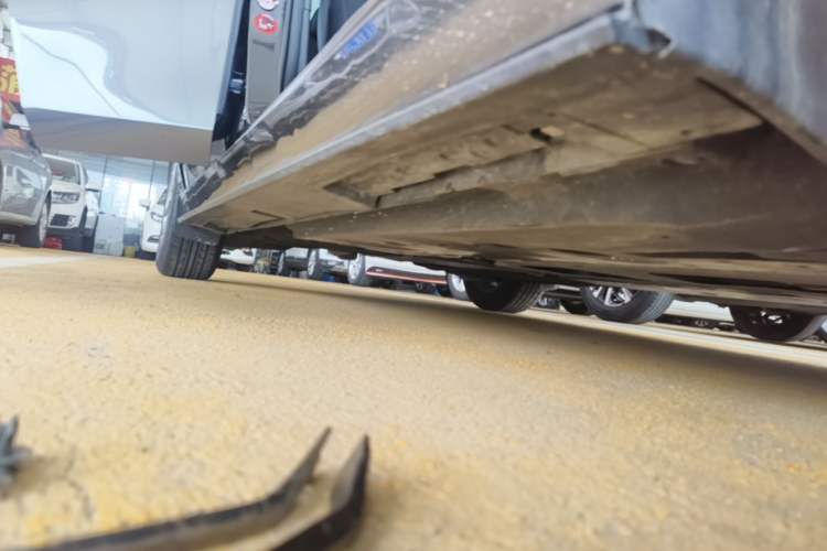 Used Mazda 3 Axela 2020 1.5L Automatic ZhiMei Edition Right Side Sill