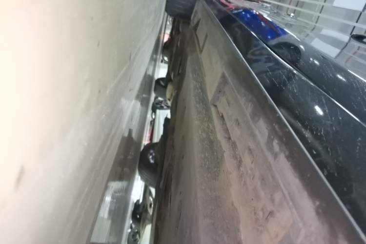 Used Mazda 3 Axela 2020 2.0L Automatic Zhiya Edition Right Side Sill