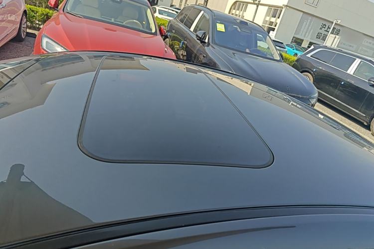 Used Mazda 3 Axela 2020 1.5L Automatic Luxury Version Roof