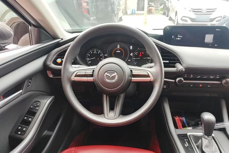 Used Mazda 3 Axela 2020 1.5L Automatic ZhiMei Edition Steering Wheel