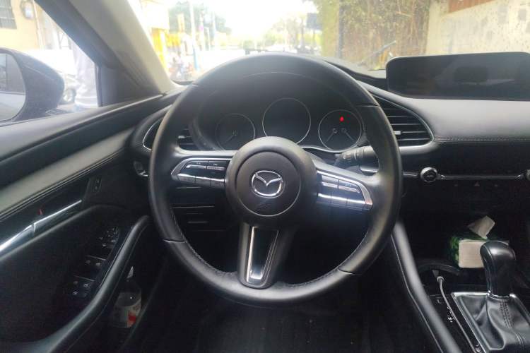 Used Mazda 3 Axela 2020 2.0L Automatic Zhiya Edition Steering Wheel