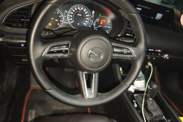 Used Mazda 3 Axela 2020 2.0L Automatic Zhiya Edition Steering Wheel
