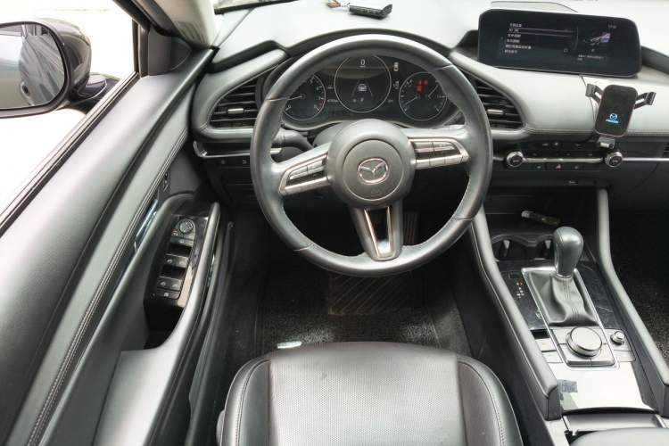 Used Mazda 3 Axela 2020 2.0L Automatic Zhiya Edition Steering Wheel