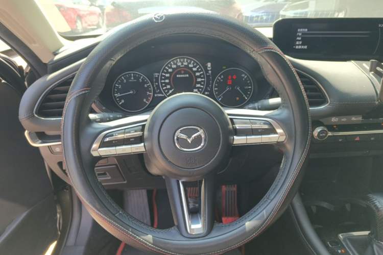 Used Mazda 3 Axela 2020 2.0L Automatic Zhiya Edition Steering Wheel