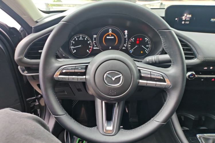 Used Mazda 3 Axela 2020 2.0L Automatic Zhiya Edition Steering Wheel