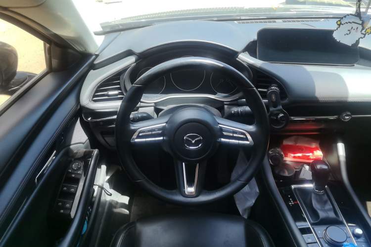 Used Mazda 3 Axela 2020 2.0L Automatic Zhiya Edition Steering Wheel