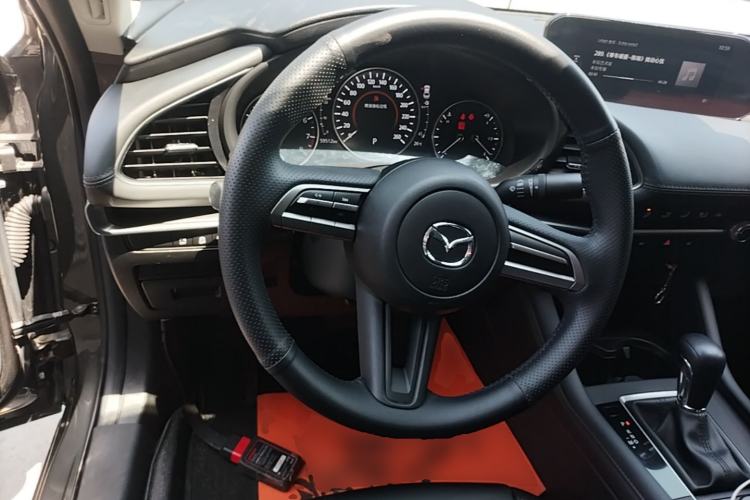 Used Mazda 3 Axela 2020 1.5L Automatic Zhiyue Sunroof Version Steering Wheel