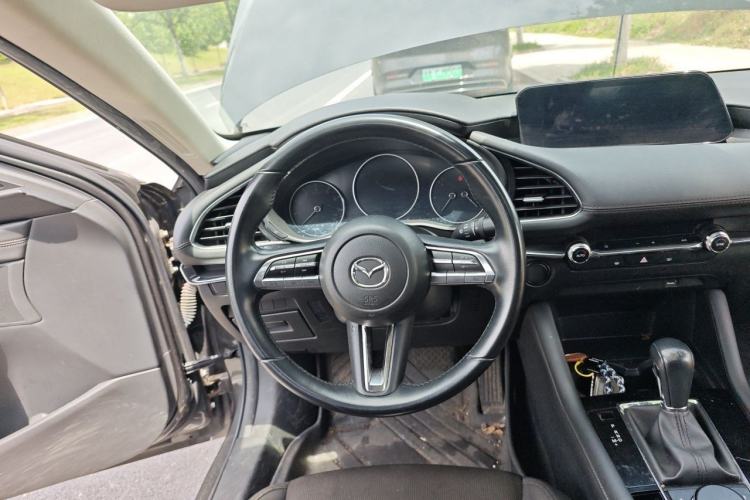 Used Mazda 3 Axela 2020 2.0L Automatic ZhiXuan Edition Steering Wheel