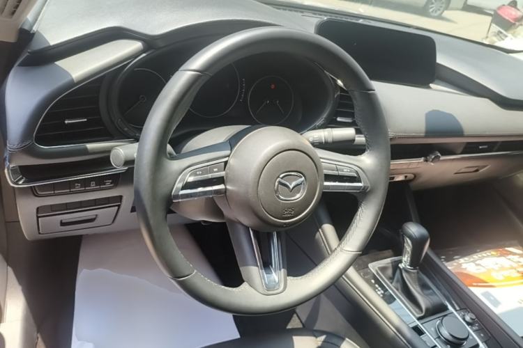Used Mazda 3 Axela 2020 2.0L Automatic Zhiya Edition Steering Wheel