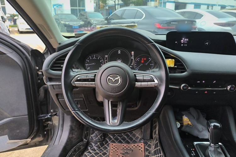 Used Mazda 3 Axela 2020 2.0L Automatic Zhiya Edition Steering Wheel