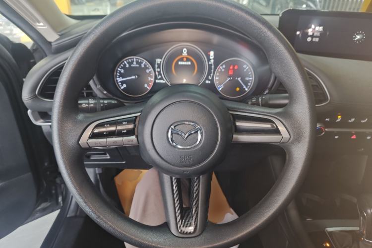 Used Mazda 3 Axela 2020 1.5L Automatic ZhiMei Edition Steering Wheel