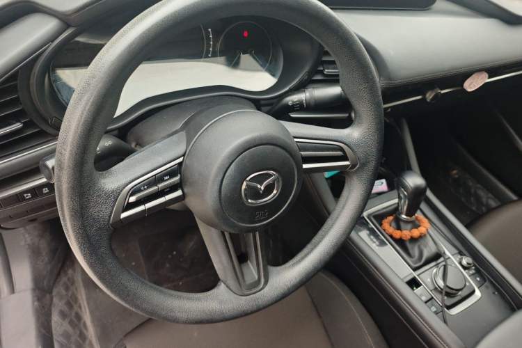 Used Mazda 3 Axela 2020 1.5L Automatic Zhiyue Sunroof Version Steering Wheel