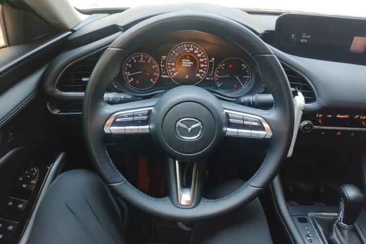 Used Mazda 3 Axela 2020 2.0L Automatic Zhiya Edition Steering Wheel