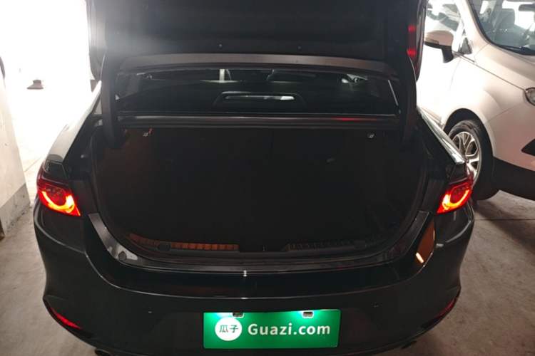 Used Mazda 3 Axela 2020 2.0L Automatic Zhiya Edition Trunk