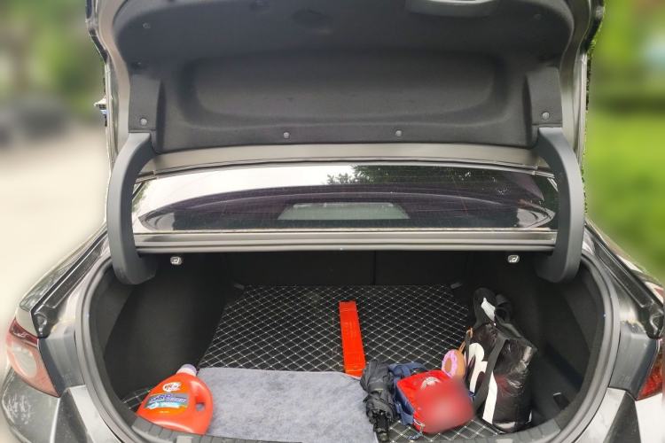 Used Mazda 3 Axela 2020 2.0L Automatic Zhiya Edition Trunk