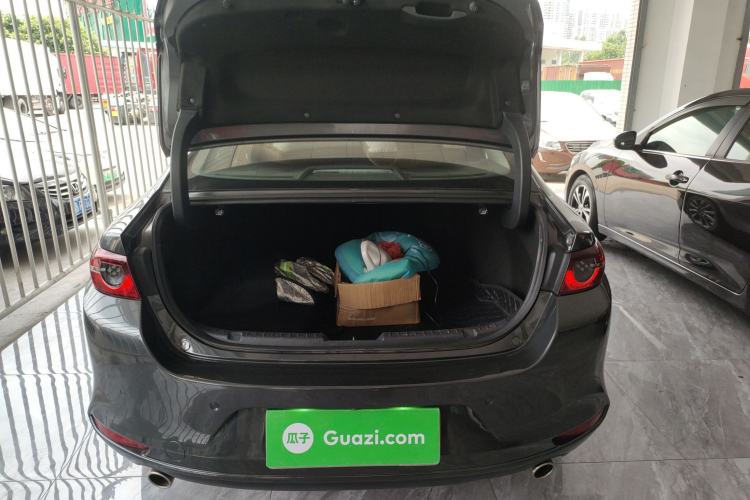 Used Mazda 3 Axela 2020 2.0L Automatic Zhiya Edition Trunk