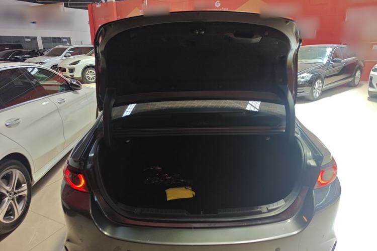 Used Mazda 3 Axela 2020 2.0L Automatic Zhiya Edition Trunk