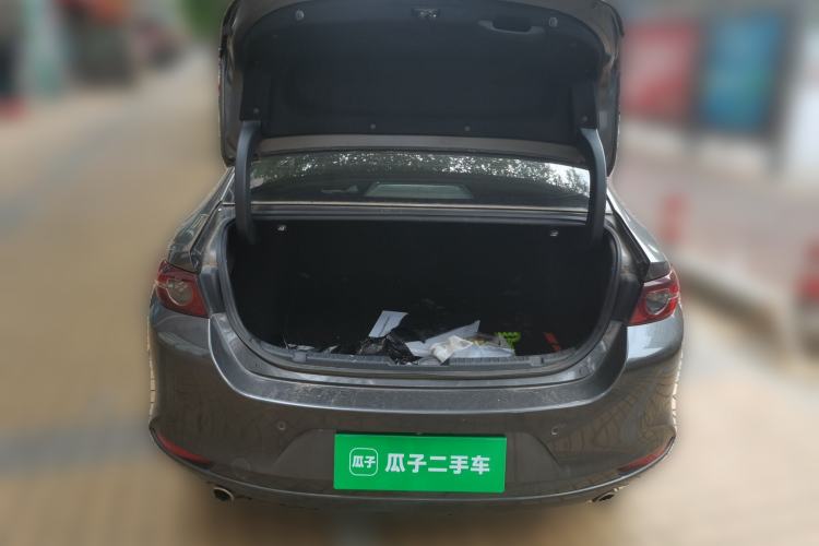 Used Mazda 3 Axela 2020 2.0L Automatic ZhiXuan Edition Trunk