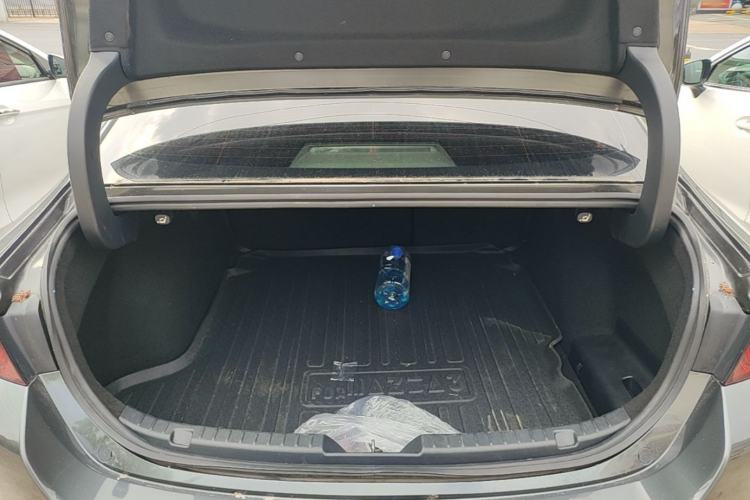 Used Mazda 3 Axela 2020 2.0L Automatic Zhiya Edition Trunk