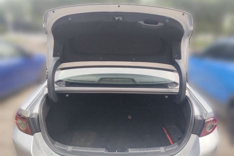Used Mazda 3 Axela 2020 1.5L Manual ZhiMei Edition Trunk
