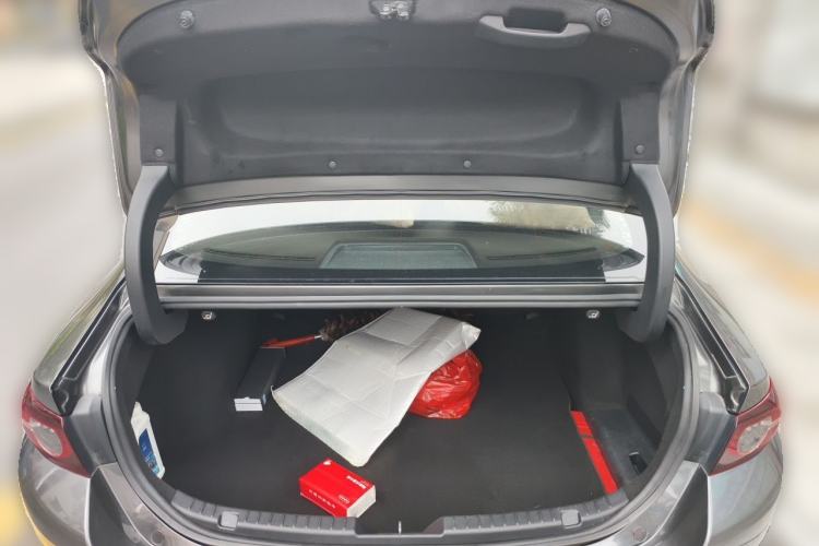Used Mazda 3 Axela 2020 2.0L Automatic Zhiya Edition Trunk