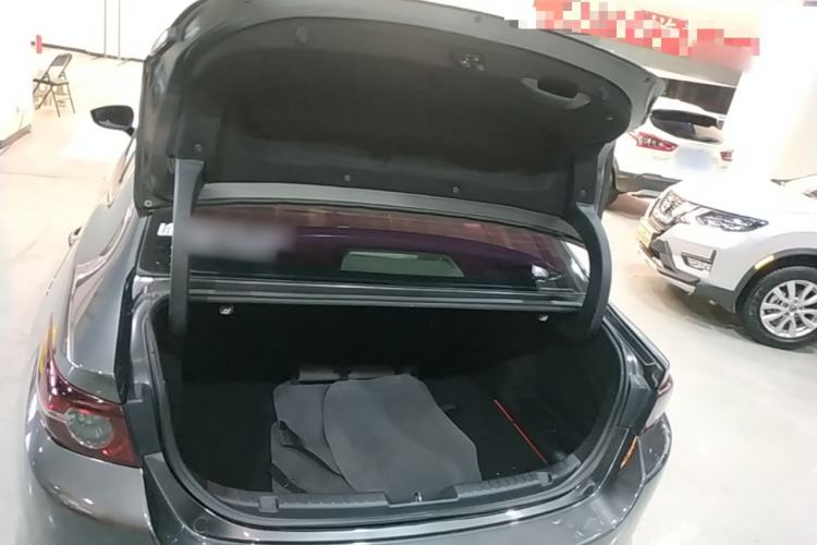 Used Mazda 3 Axela 2020 1.5L Automatic ZhiMei Edition Trunk