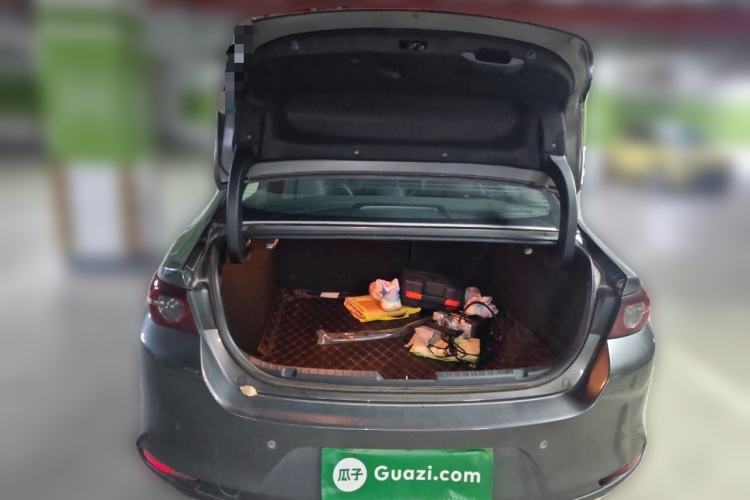 Used Mazda 3 Axela 2020 2.0L Automatic Zhiya Edition Trunk