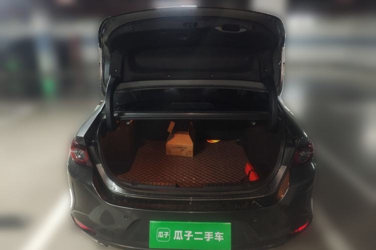 Used Mazda 3 Axela 2020 2.0L Automatic Zhiya Edition Trunk